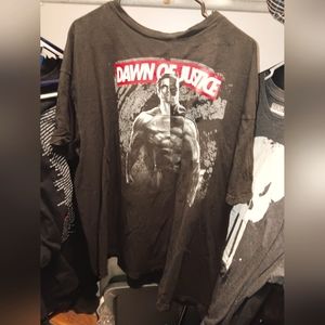 Dawn of justice t short men's XXL used